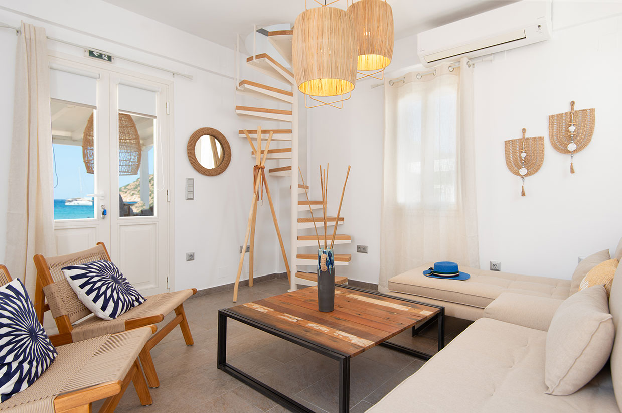 Η μεζονέτα στα στούντιος Άννα