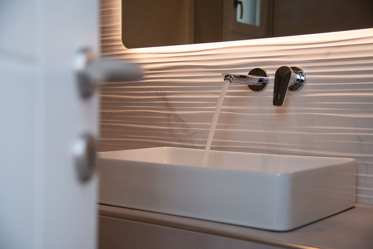 Μοντέρνο μπάνι1